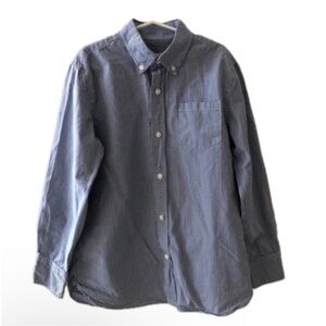 🩸Donating Soon! Button-Down Shirt